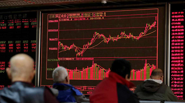 Japanese automakers push up share prices