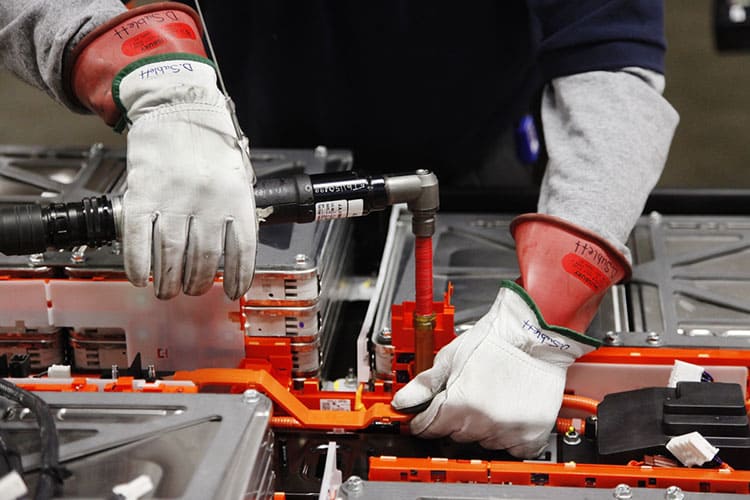 LG and Honda plan to build a $4.4 billion electric vehicle battery plant in the US