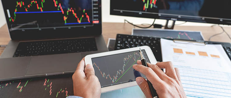 Forex and CFD brokers' proprietary solutions