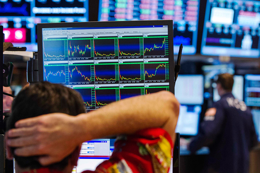 Dollar is up, global stocks are mixed ahead of elections, and inflation data
