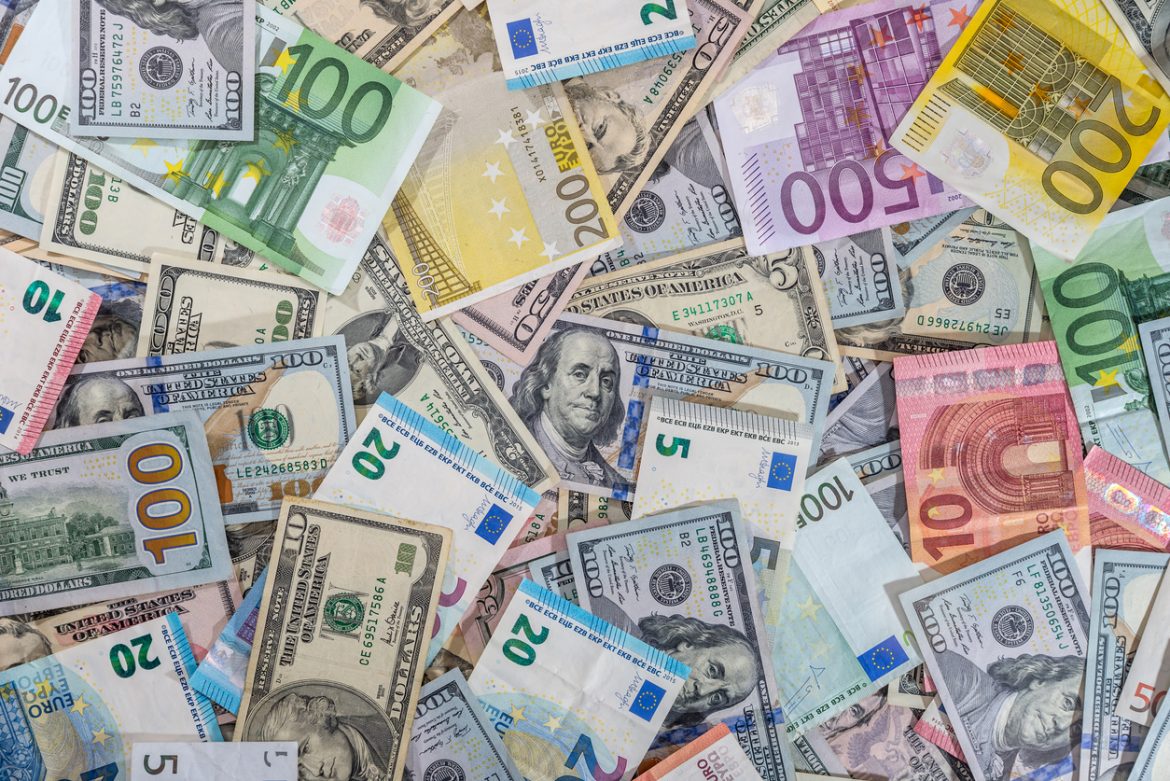 Dollar down, euro close to 9-month peak, yen rebounding