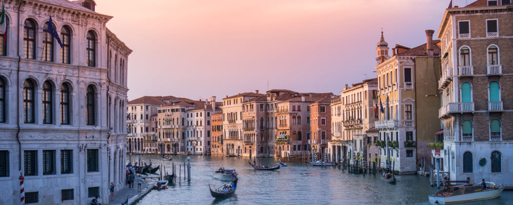 Forex trading in Italy