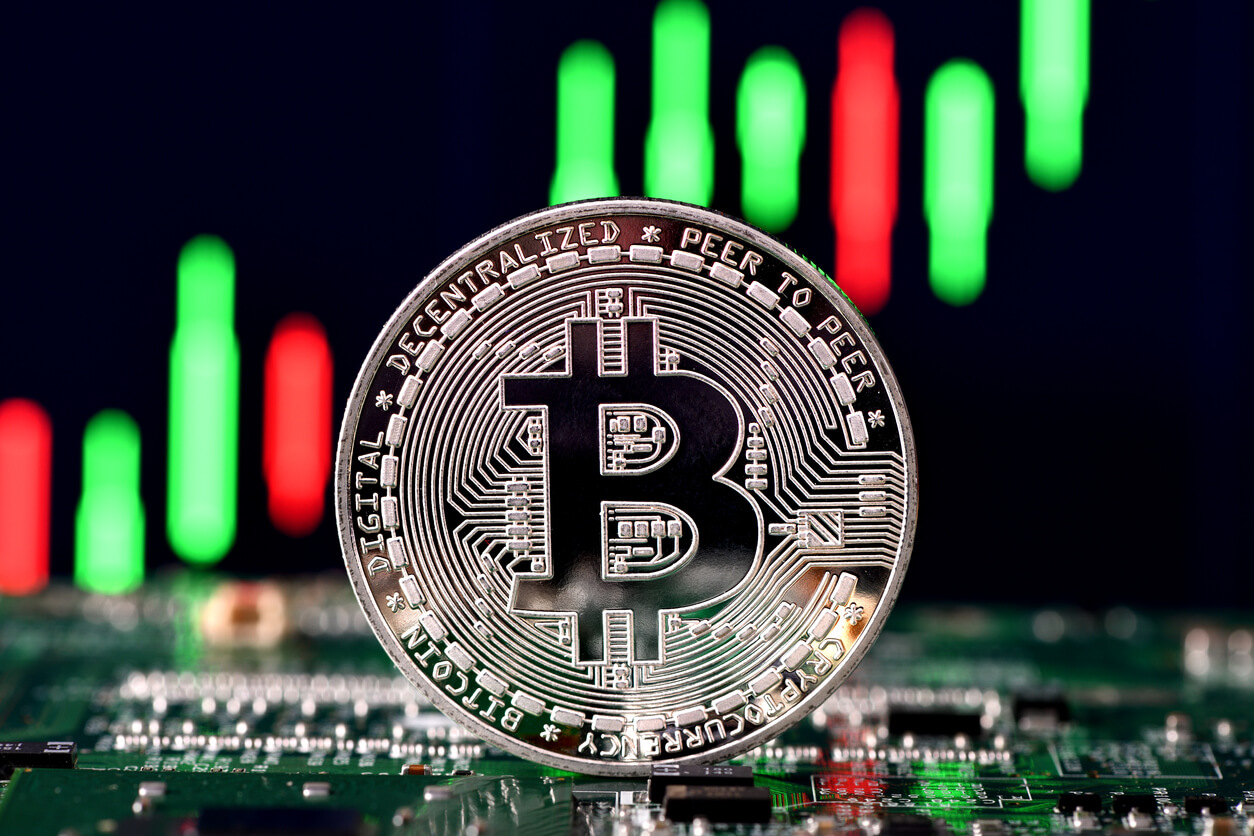 Bitcoin bullish trajectory: analysts eye $100K amidst supply scarcity and institutional adoption