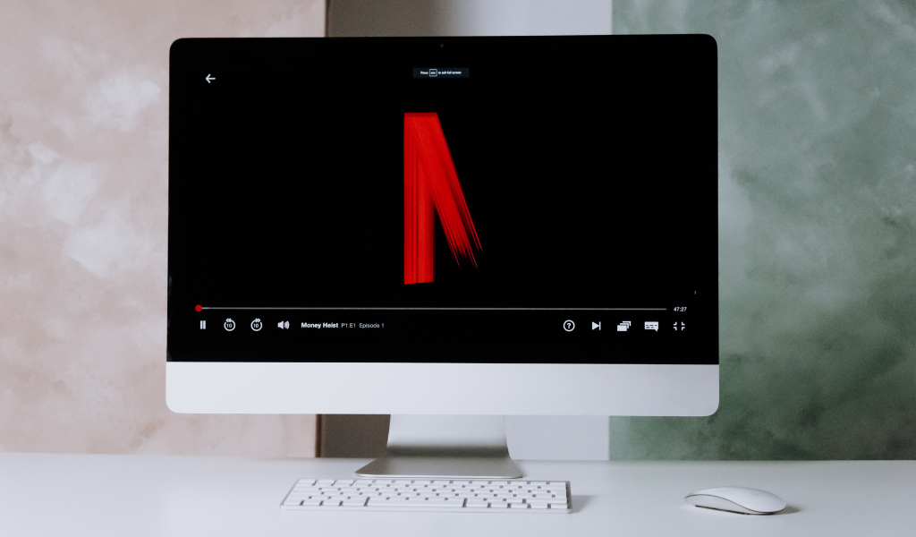 netflix shares rise q3 subscriber growth