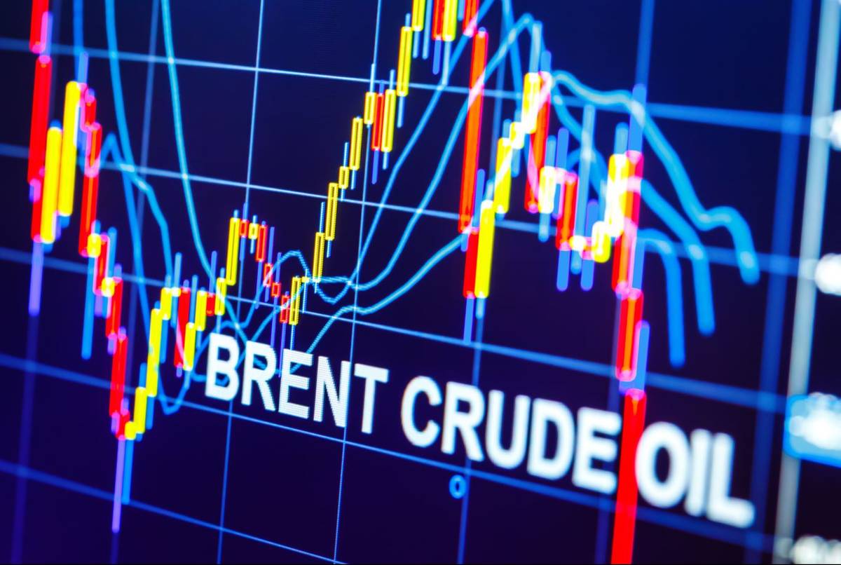 Oil prices drop after Trump signals Canadian crude tariffs