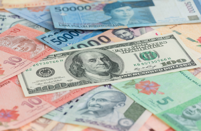 emerging currencies slide investors risk