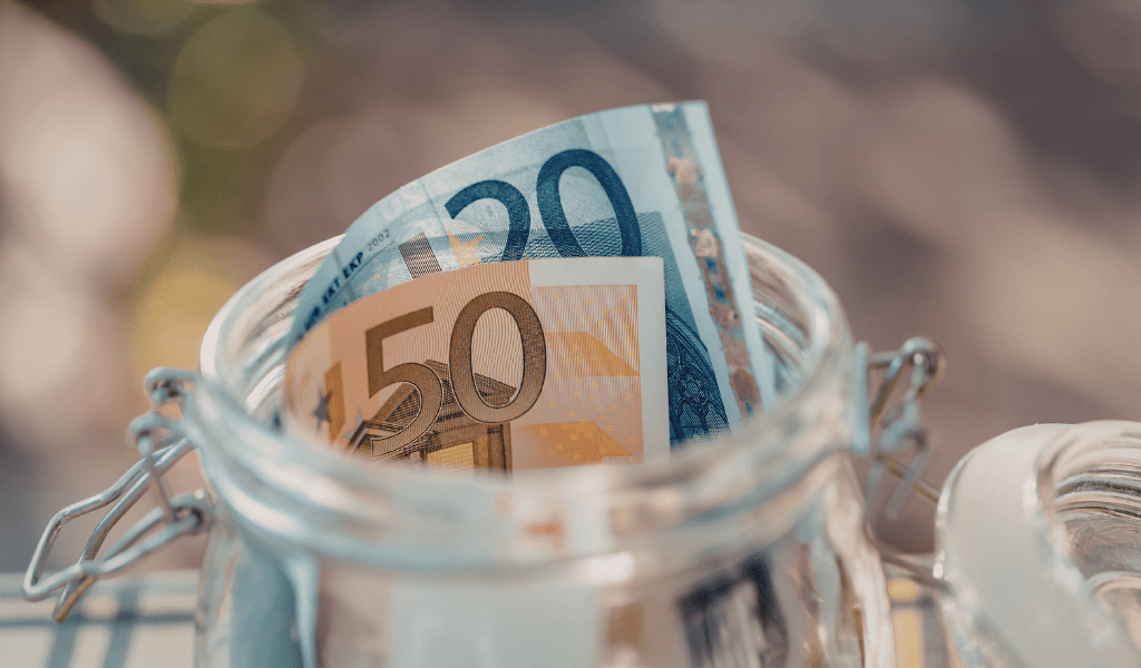 eur gbp price news uk by election starmer test