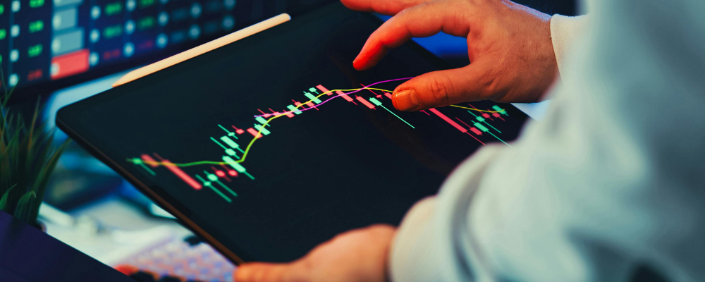 The hunt (stop hunting/liquidity grab)