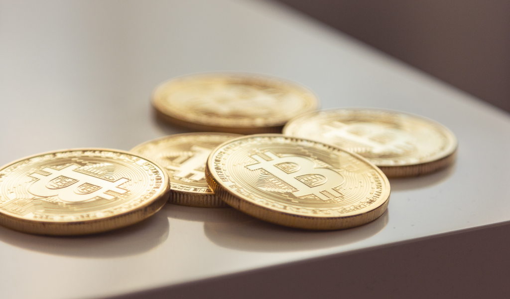 Bitcoin in the Red: Nearly Half of Holders Are Losing Money Right Now